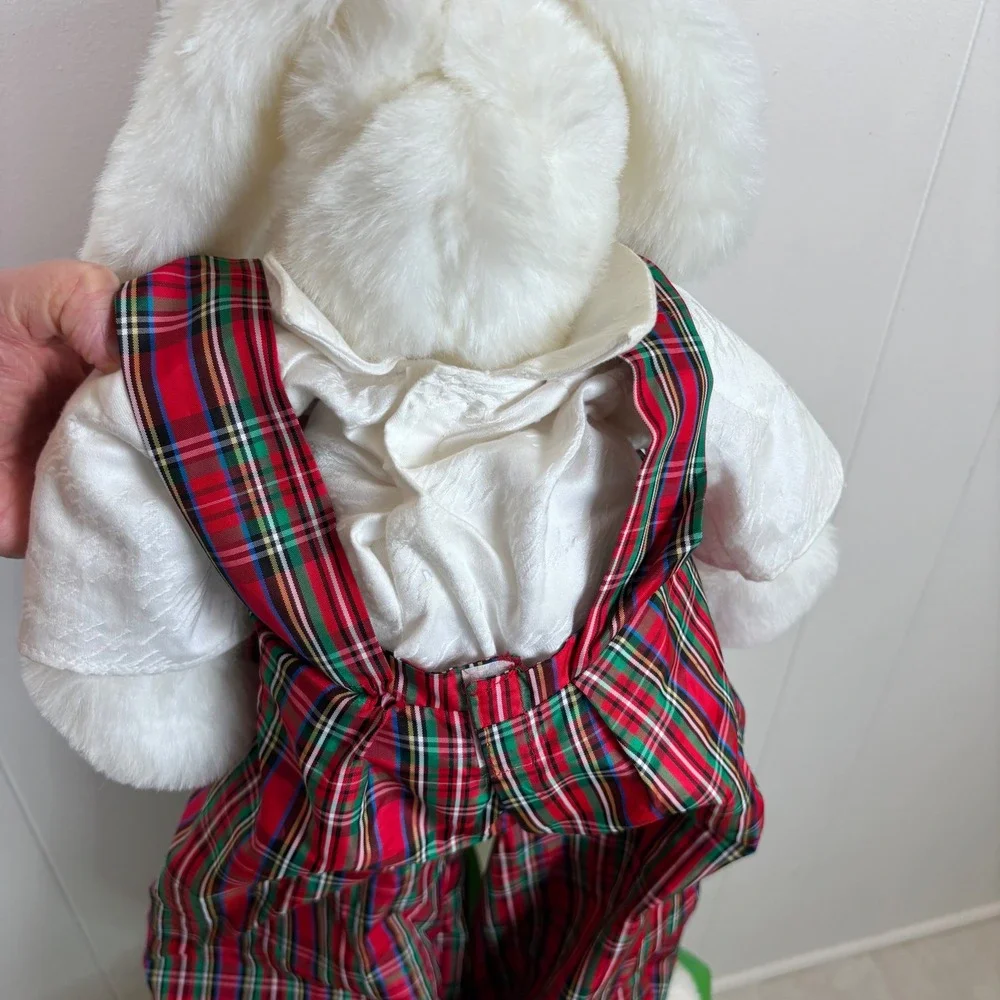 Bunnies by the Bay pristine vintage